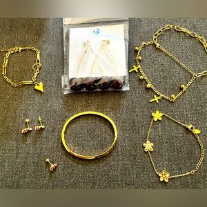 Set of 4 bracelets, 2 earrings and 1 nose ring. All NEW!